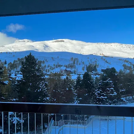 Au Pied Des Pistes - Apartment
